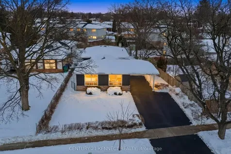 2121 Baynham Court Mississauga ON L5A 1H1