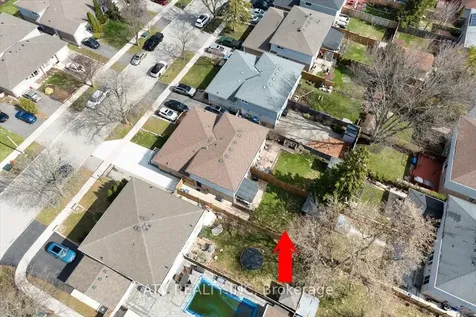 2504 Glamworth Crescent Mississauga ON L5K 1G3