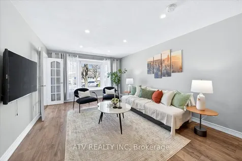 2504 Glamworth Crescent Mississauga ON L5K 1G3