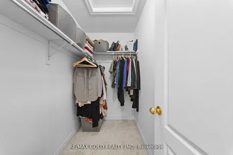 36 Ocean Ridge Drive E Brampton ON L6R 3K5
