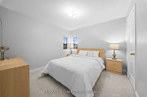 36 Ocean Ridge Drive E Brampton ON L6R 3K5