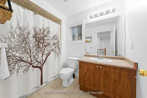 36 Ocean Ridge Drive E Brampton ON L6R 3K5