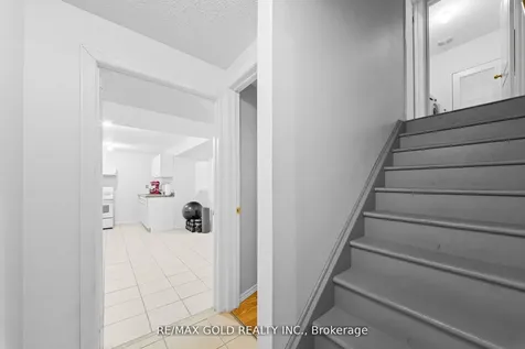 36 Ocean Ridge Drive E Brampton ON L6R 3K5