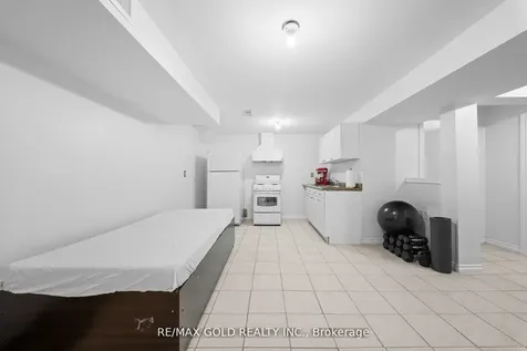 36 Ocean Ridge Drive E Brampton ON L6R 3K5