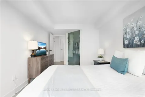 5 Rowntree Road Toronto ON M9V 5G9
