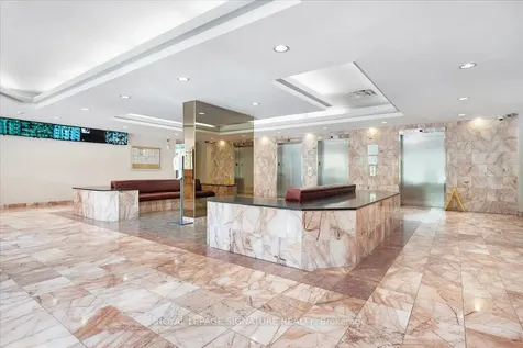 5 Rowntree Road Toronto ON M9V 5G9