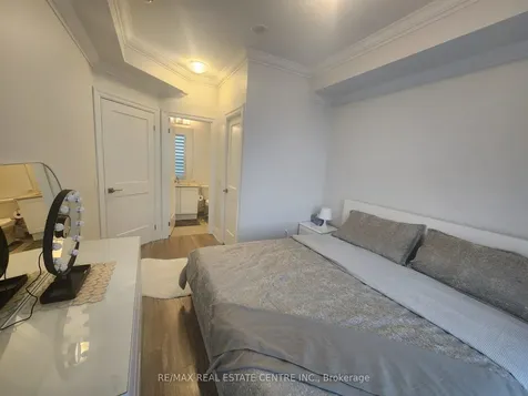 4085 Parkside Village Drive Mississauga ON L5B 0K9