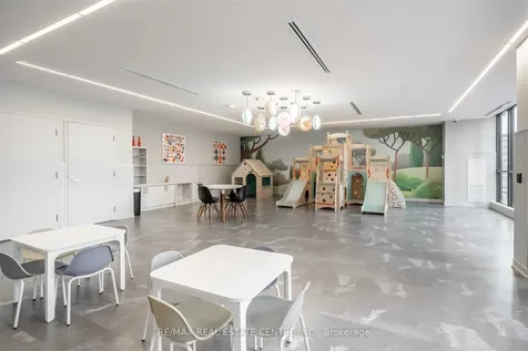 4085 Parkside Village Drive Mississauga ON L5B 0K9