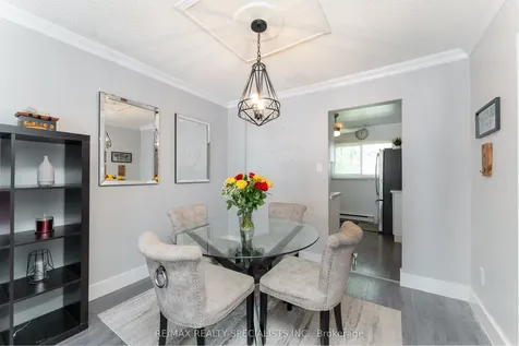 2050 Upper Middle Road Burlington ON L7P 3R9