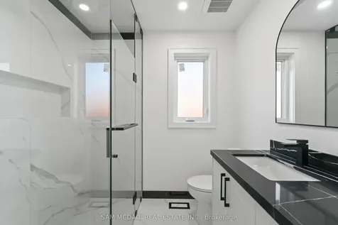 25 Falstaff Avenue Toronto ON M6L 2C6