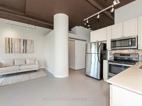 2 Fieldway Road Toronto ON M8Z 0B9