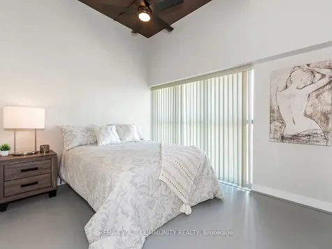 2 Fieldway Road Toronto ON M8Z 0B9