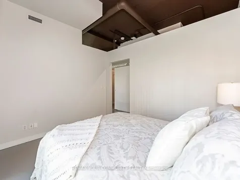 2 Fieldway Road Toronto ON M8Z 0B9