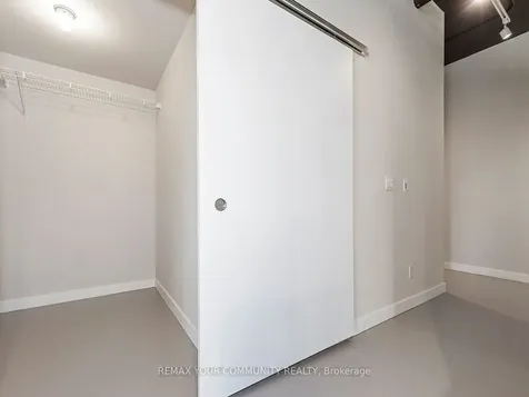 2 Fieldway Road Toronto ON M8Z 0B9