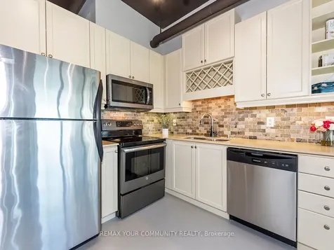 2 Fieldway Road Toronto ON M8Z 0B9