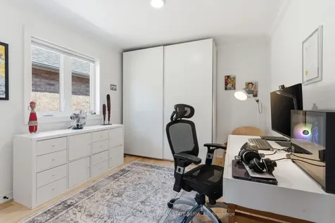 2289 Owlridge Drive Oakville ON L6M 3S9