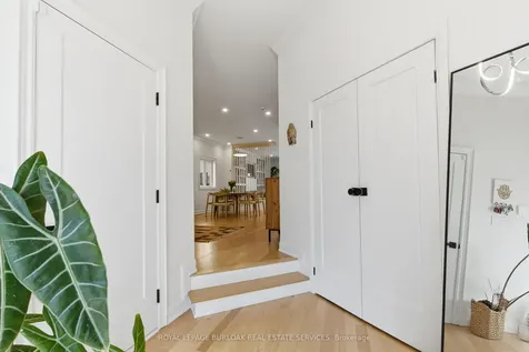 2289 Owlridge Drive Oakville ON L6M 3S9