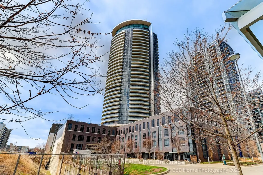 30 Gibbs Road Toronto ON M9B 0E4