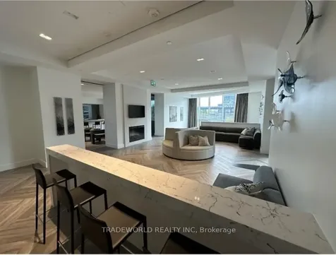 30 Gibbs Road Toronto ON M9B 0E4
