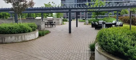 30 Gibbs Road Toronto ON M9B 0E4
