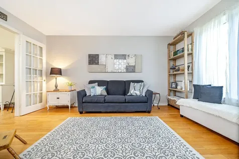 16 Cotswold Court Halton Hills ON L7G 5E5
