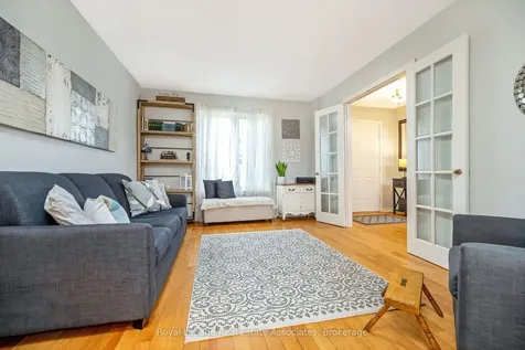 16 Cotswold Court Halton Hills ON L7G 5E5