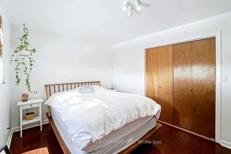 320 Williams Avenue Milton ON L9T 2G2