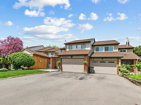 4243 Thom Gardens Mississauga ON L5L 2B4