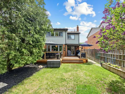 4243 Thom Gardens Mississauga ON L5L 2B4