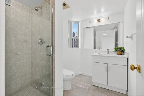 5090 Pinedale Avenue Burlington ON L7L 3V8