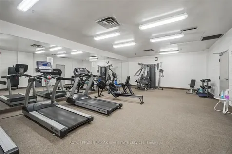 5090 Pinedale Avenue Burlington ON L7L 3V8