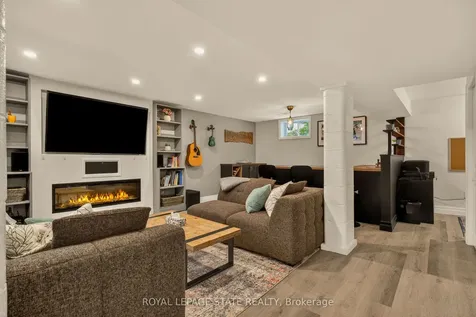 1396 Niels Avenue Burlington ON L7P 2E4