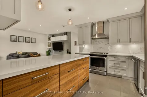 1396 Niels Avenue Burlington ON L7P 2E4