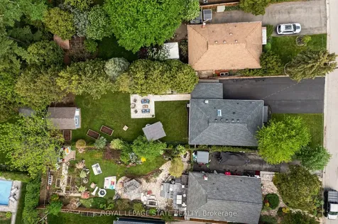 1396 Niels Avenue Burlington ON L7P 2E4