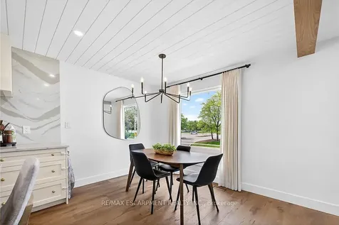 3088 Palmer Drive Burlington ON L7M 1S9