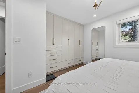 3088 Palmer Drive Burlington ON L7M 1S9
