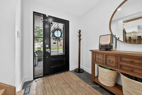 3088 Palmer Drive Burlington ON L7M 1S9