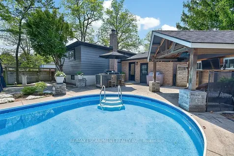 3088 Palmer Drive Burlington ON L7M 1S9