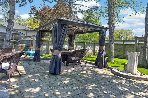 3088 Palmer Drive Burlington ON L7M 1S9