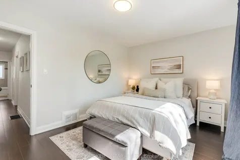 57 Scott Road Toronto ON M6M 3T1