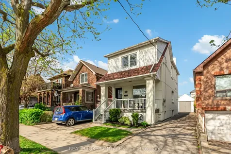 57 Scott Road Toronto ON M6M 3T1