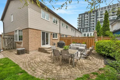 2411 Sovereign Street Oakville ON L6L 1M1