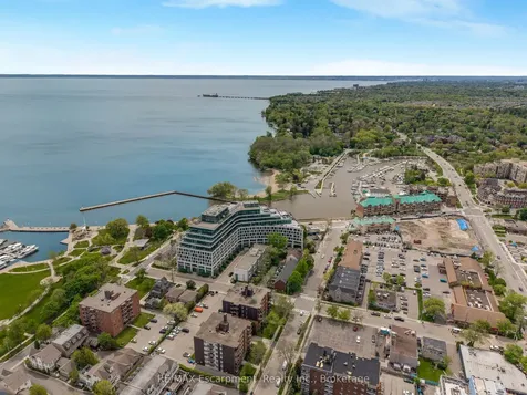 2411 Sovereign Street Oakville ON L6L 1M1