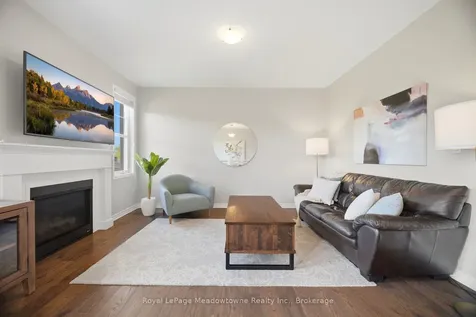 1518 Clitherow Street Milton ON L9E 0B1