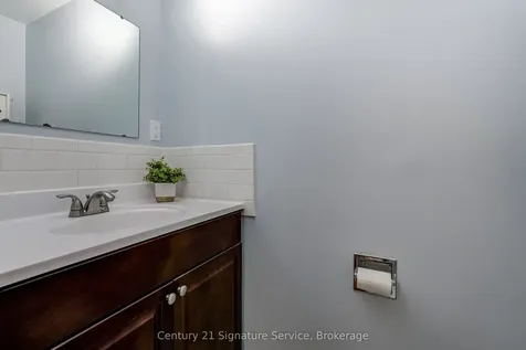 1951 Rathburn Road E Mississauga ON L4W 2N9