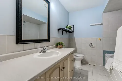 1951 Rathburn Road E Mississauga ON L4W 2N9