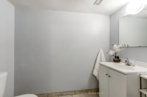 1951 Rathburn Road E Mississauga ON L4W 2N9