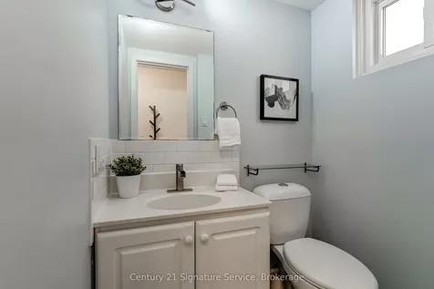 1951 Rathburn Road E Mississauga ON L4W 2N9