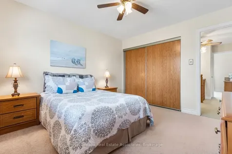 4237 Trellis Crescent Mississauga ON L5L 2M1