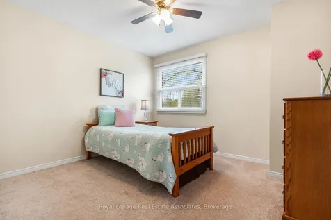 4237 Trellis Crescent Mississauga ON L5L 2M1